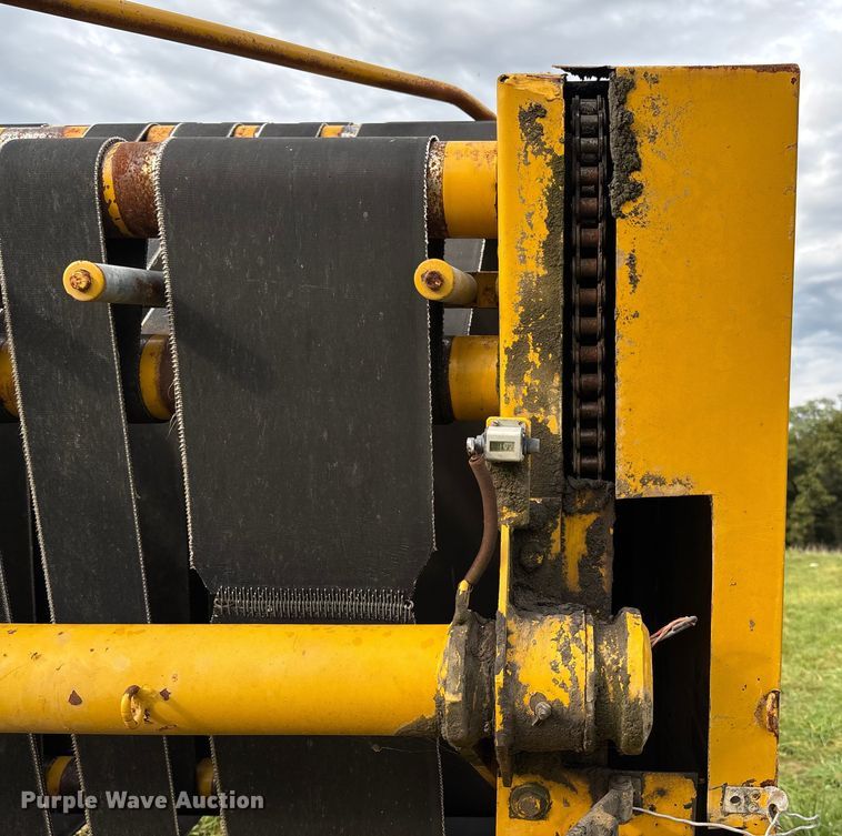 image for item EN7022 (2) round balers