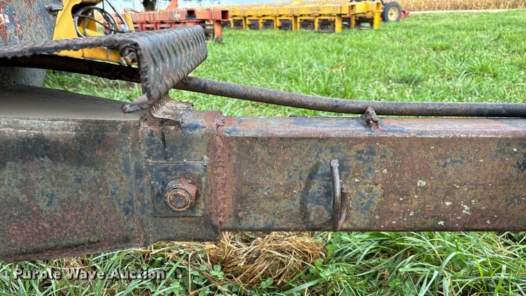 image for item EN7024 Shop built grain cart