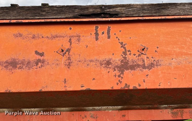 image for item EN7024 Shop built grain cart