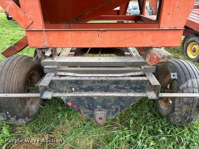 image for item EN7024 Shop built grain cart