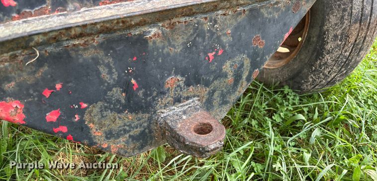 image for item EN7024 Shop built grain cart