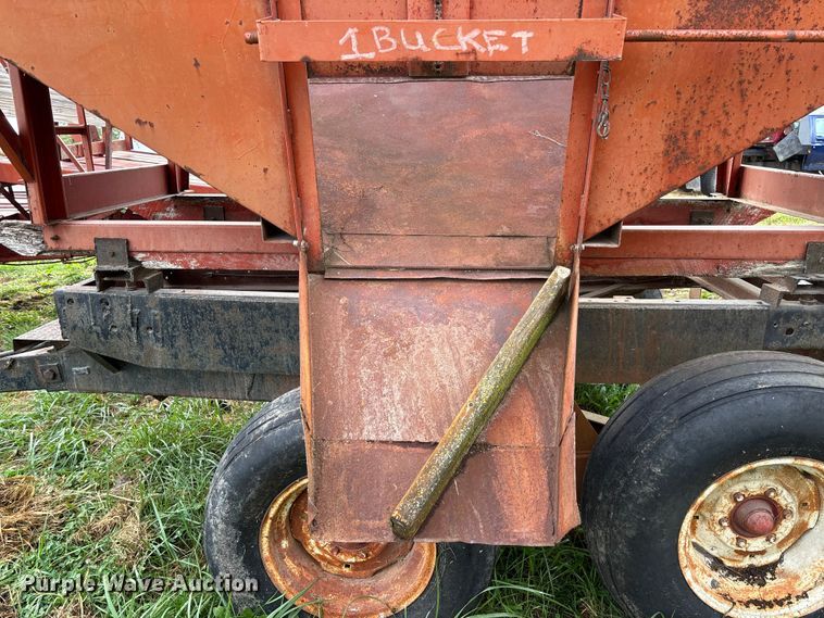 image for item EN7024 Shop built grain cart