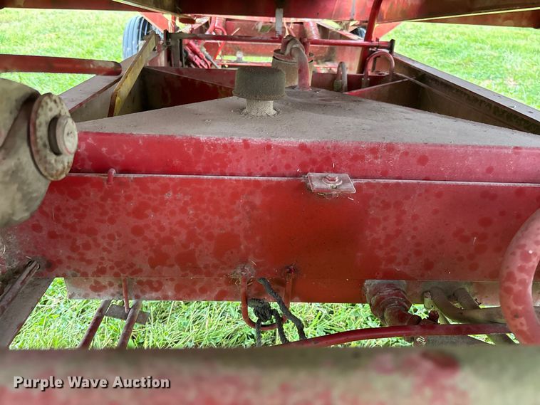 image for item EN7025 New Holland 1030 bale wagon