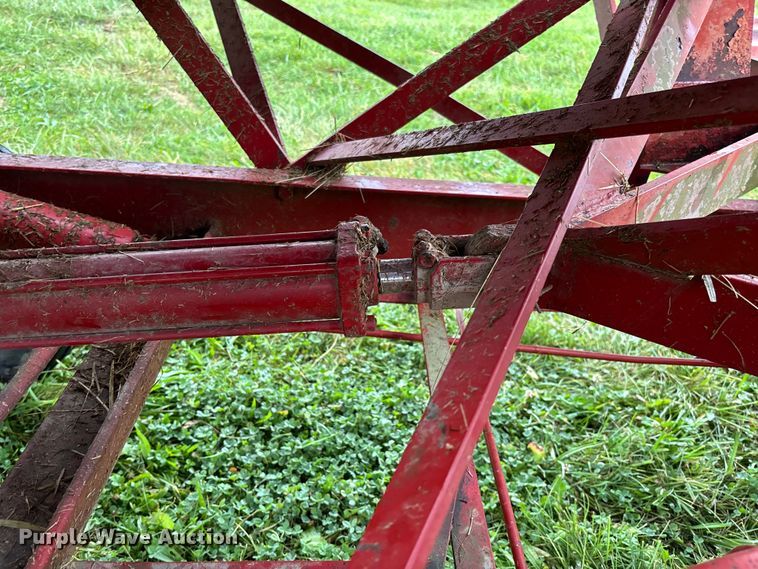 image for item EN7025 New Holland 1030 bale wagon