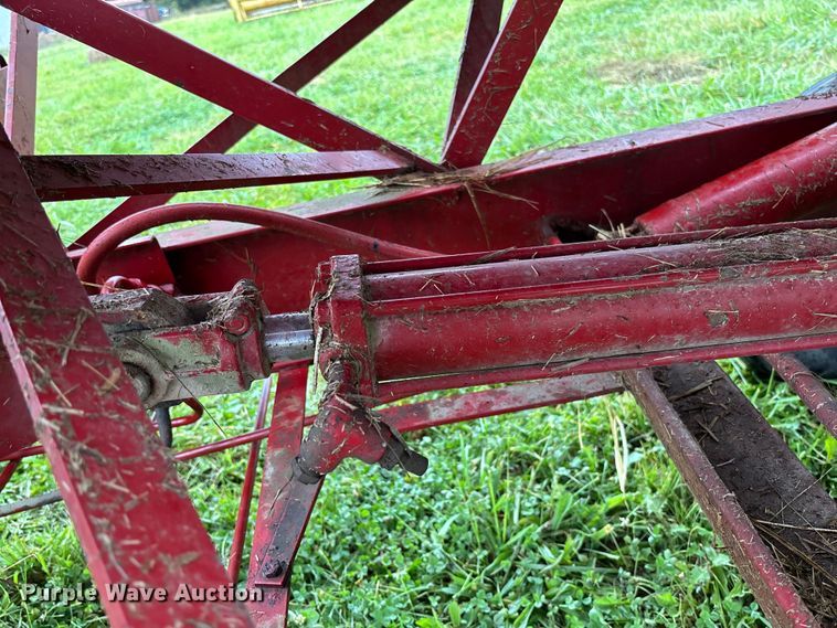 image for item EN7025 New Holland 1030 bale wagon