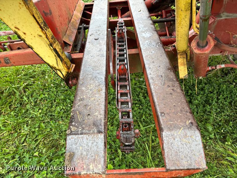 image for item EN7025 New Holland 1030 bale wagon