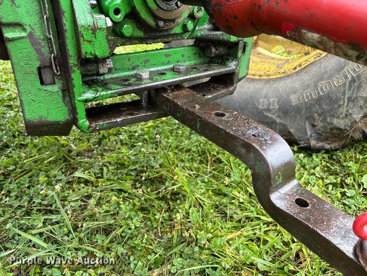 image for item EN7025 New Holland 1030 bale wagon