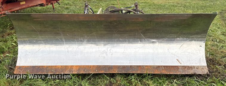 image for item EN7026 John Deere 00524 blade