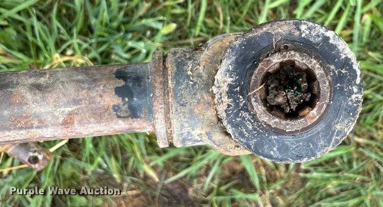 image for item EN7027 AGCO 5410 disc mower