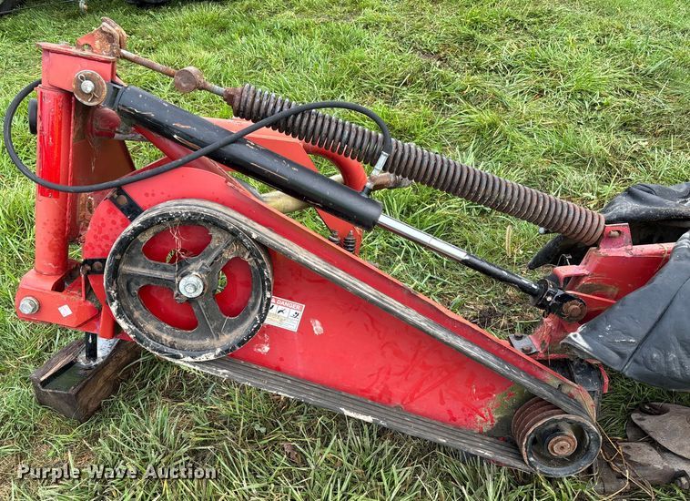 image for item EN7027 AGCO 5410 disc mower