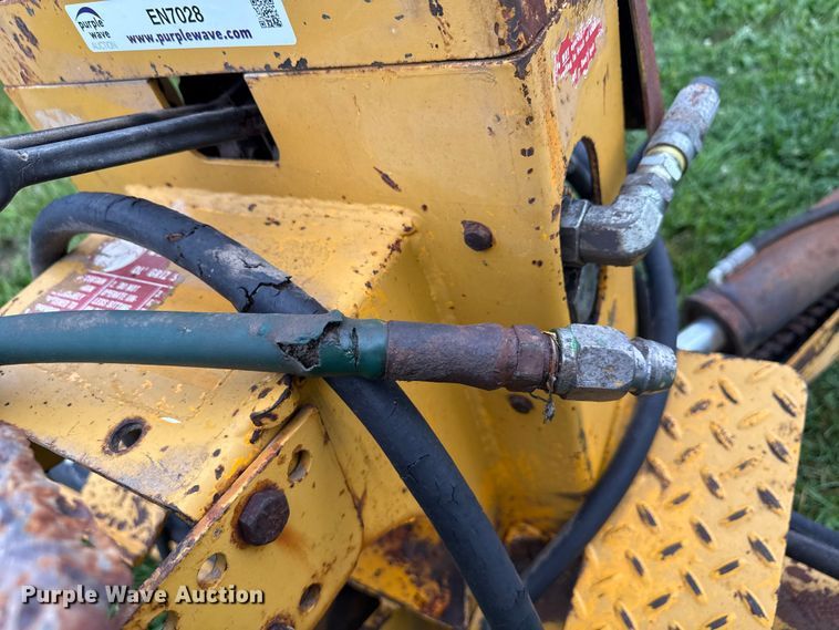 image for item EN7028 Dual BH106 backhoe attachment