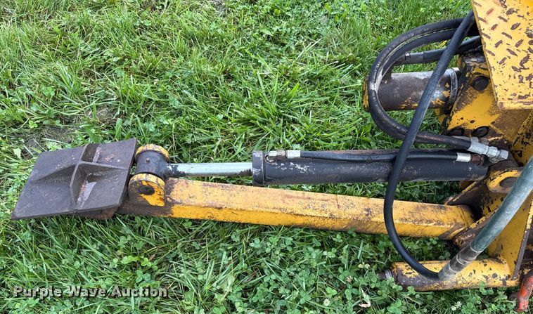 image for item EN7028 Dual BH106 backhoe attachment