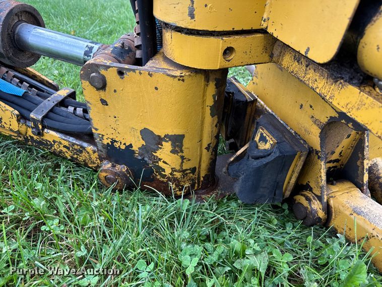 image for item EN7028 Dual BH106 backhoe attachment