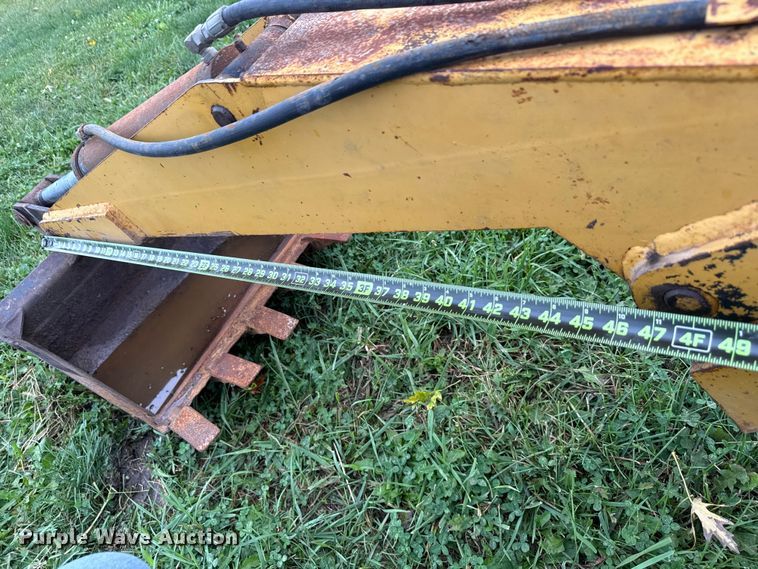 image for item EN7028 Dual BH106 backhoe attachment