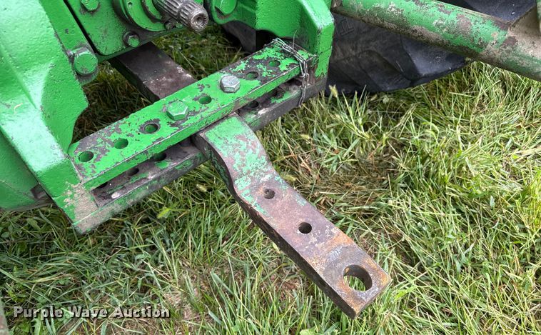 image for item EN7029 1969 John Deere 4520 tractor