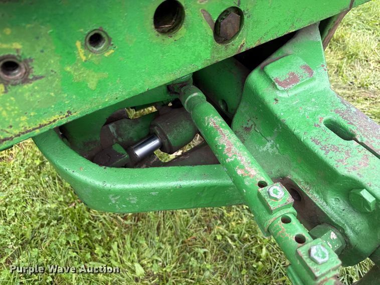 image for item EN7029 1969 John Deere 4520 tractor