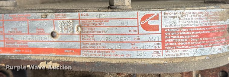 image for item EN7030 1990 International 8100 truck cab and chassis