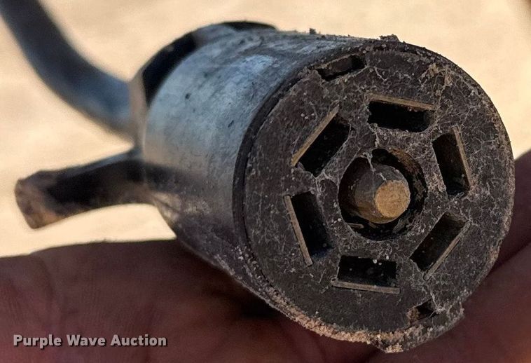 image for item EP0535 2018 Easley 5x16 SAGN/7 livestock trailer