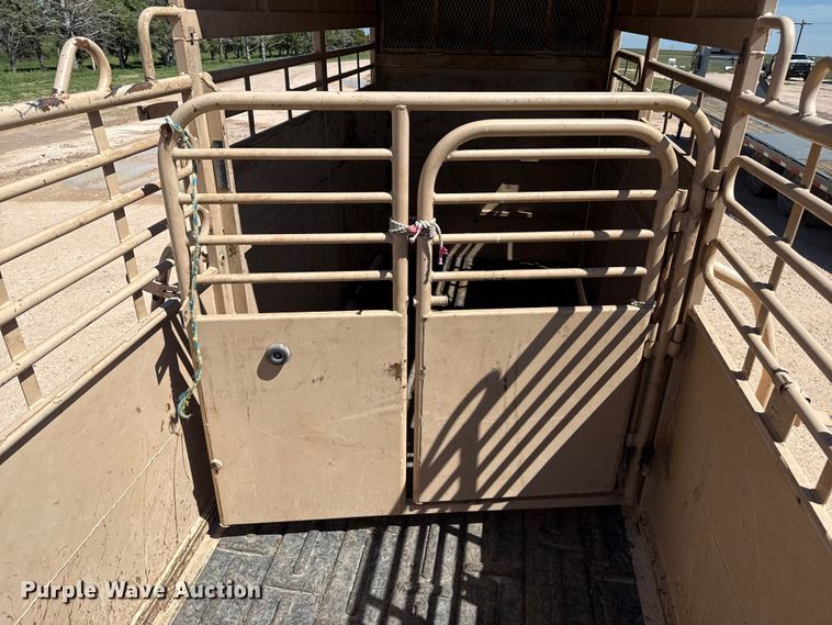 image for item EP0535 2018 Easley 5x16 SAGN/7 livestock trailer