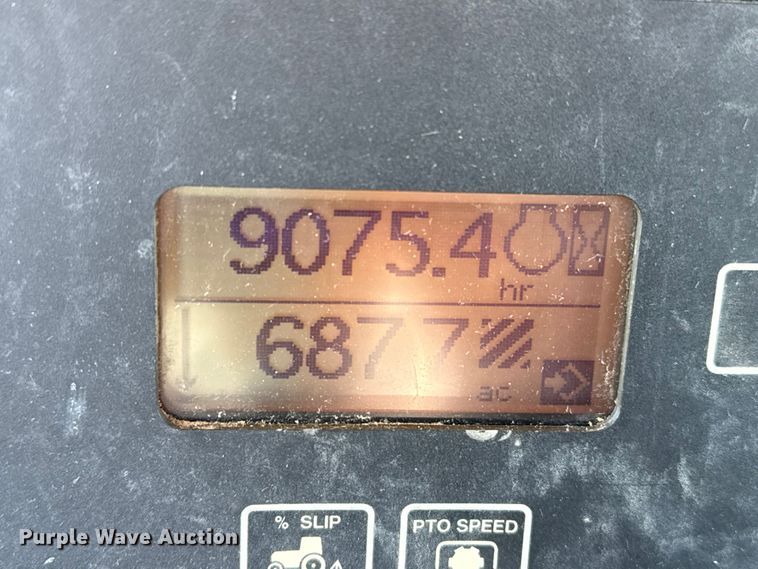 image for item EP0542 2005 John Deere 7820 MFWD tractor