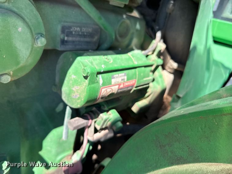 image for item EP0542 2005 John Deere 7820 MFWD tractor