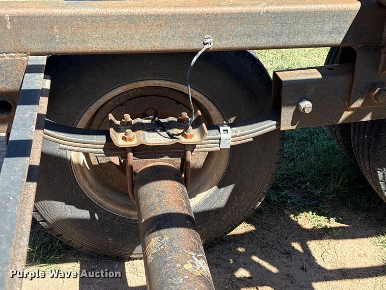 image for item EP0545 2018 Pride of the Prairie hay bale trailer