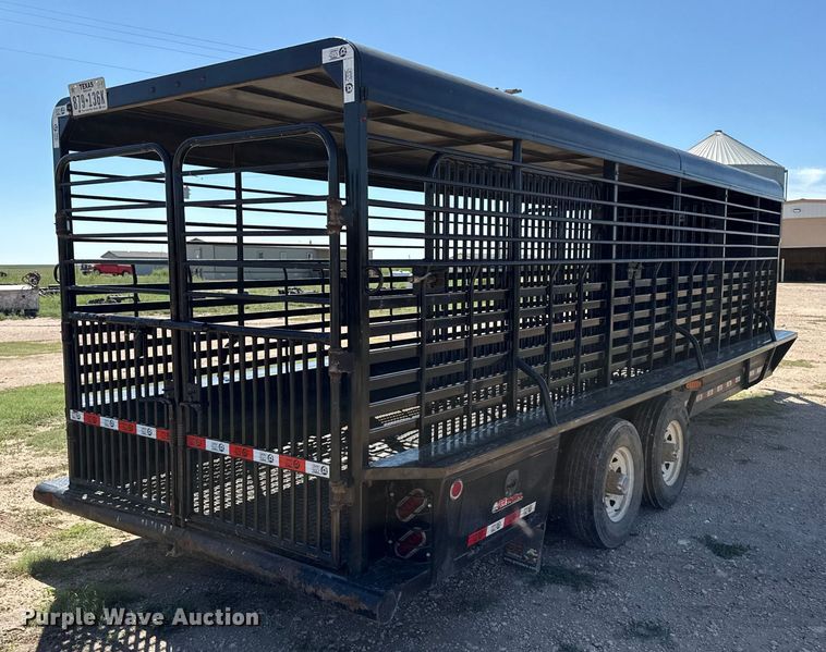 image for item EP0546 2021 Grupo Remolques Del Norte STH6824W14LNR livestock trailer