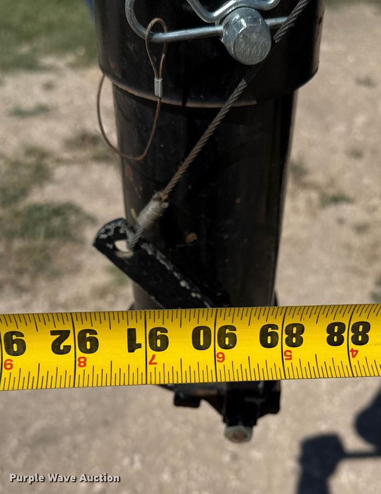 image for item EP0546 2021 Grupo Remolques Del Norte STH6824W14LNR livestock trailer