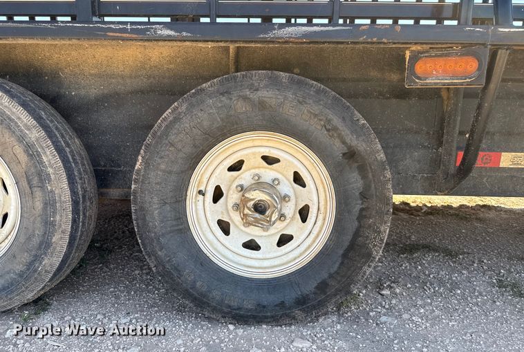 image for item EP0546 2021 Grupo Remolques Del Norte STH6824W14LNR livestock trailer