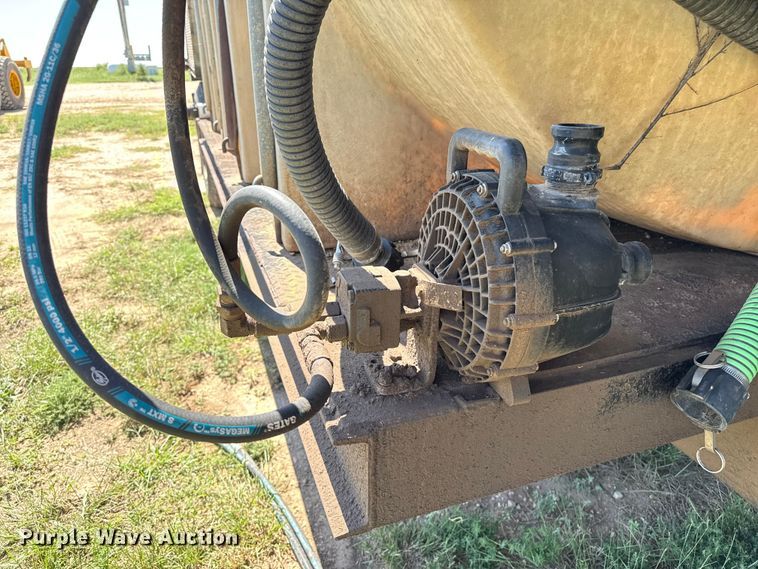 image for item EP0553 Shop built water wagon trailer