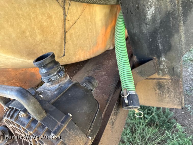 image for item EP0553 Shop built water wagon trailer