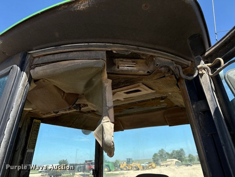 image for item EP0554 1983 John Deere 4850 tractor