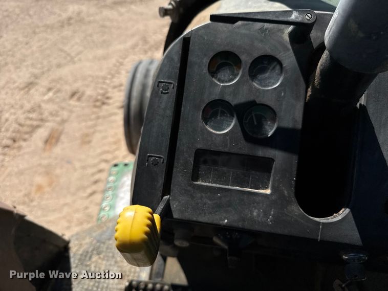 image for item EP0554 1983 John Deere 4850 tractor