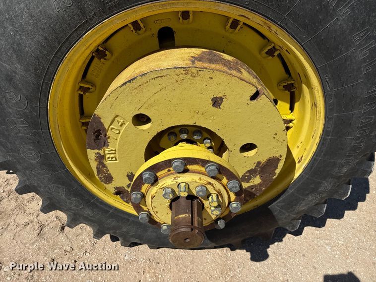 image for item EP0554 1983 John Deere 4850 tractor