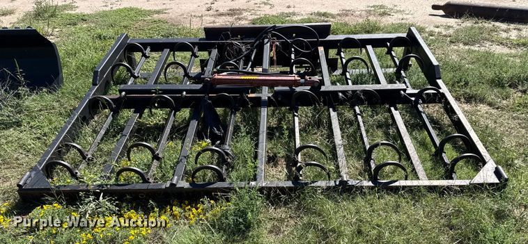 image for item EP0563 Bale Claw XL 5x3 skid steer bale accumulator grapple