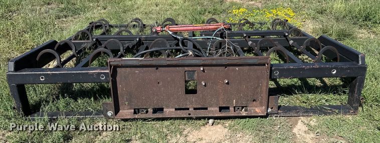 image for item EP0563 Bale Claw XL 5x3 skid steer bale accumulator grapple