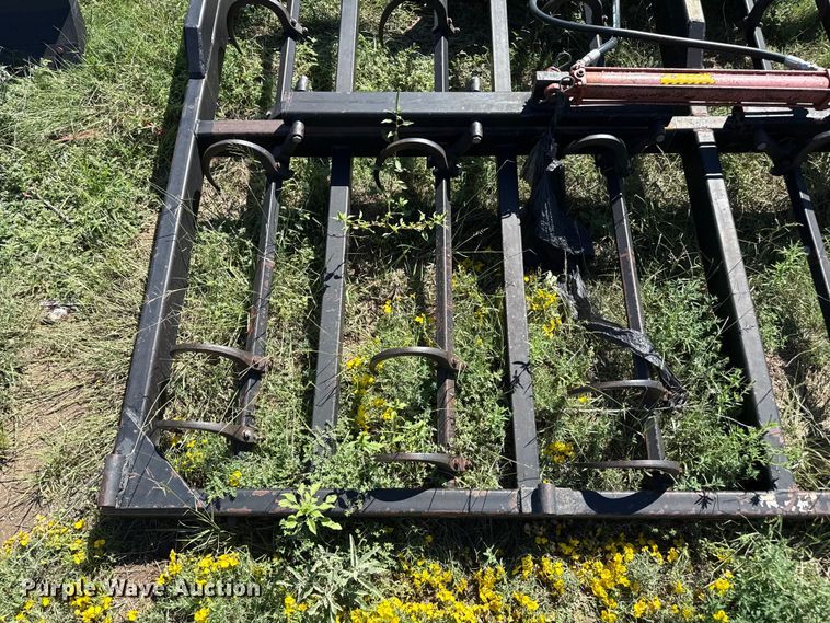 image for item EP0563 Bale Claw XL 5x3 skid steer bale accumulator grapple