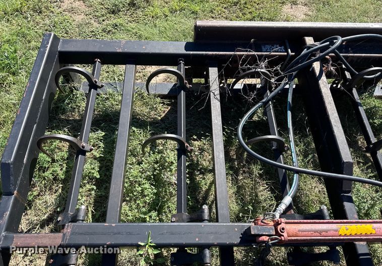 image for item EP0563 Bale Claw XL 5x3 skid steer bale accumulator grapple