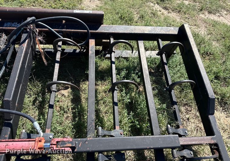 image for item EP0563 Bale Claw XL 5x3 skid steer bale accumulator grapple