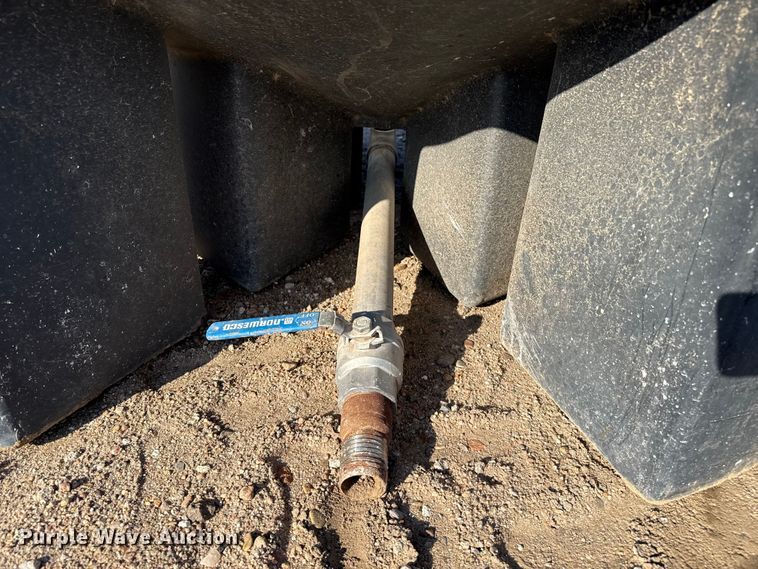 image for item EP0630 Poly tank