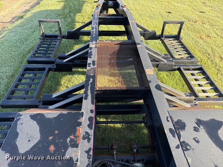 image for item EP0631 2012 B-B sprayer trailer