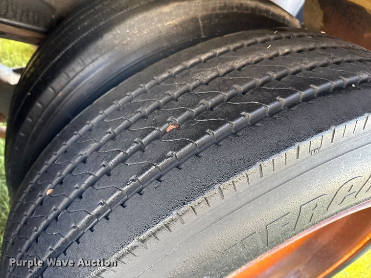 image for item EP0631 2012 B-B sprayer trailer