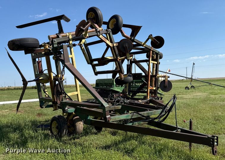 image for item EP0637 1979 Noble sweep plow
