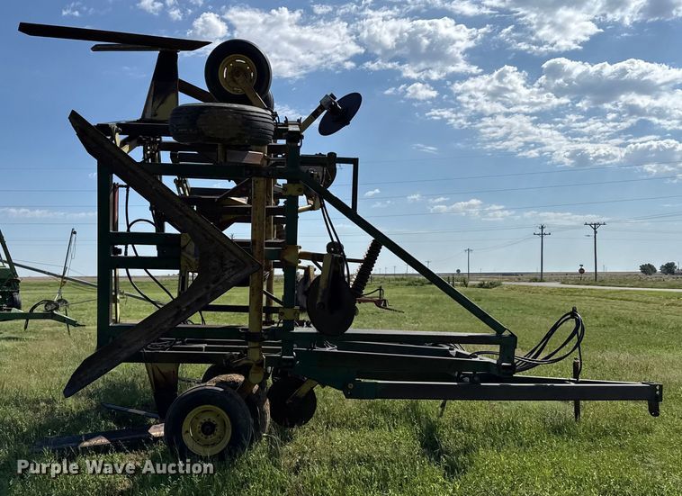 image for item EP0637 1979 Noble sweep plow
