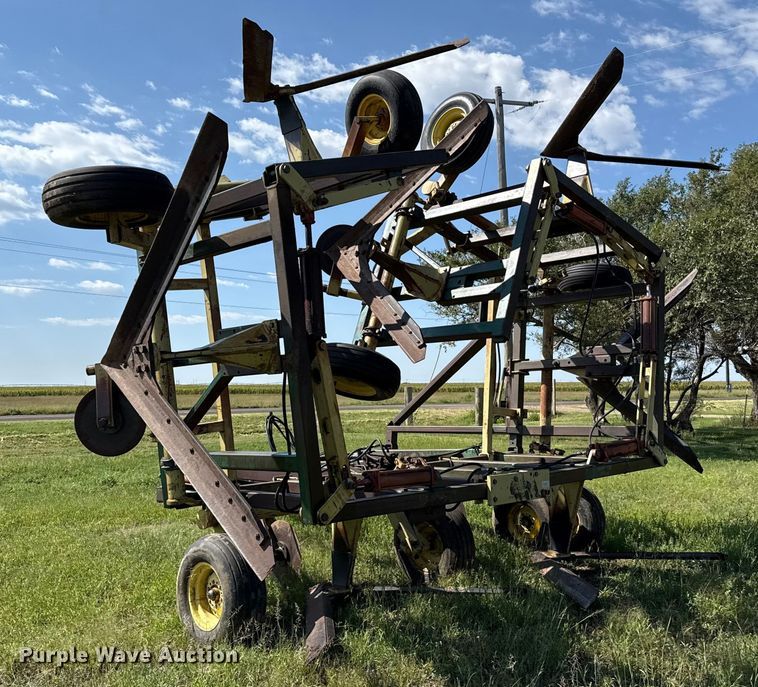 image for item EP0637 1979 Noble sweep plow
