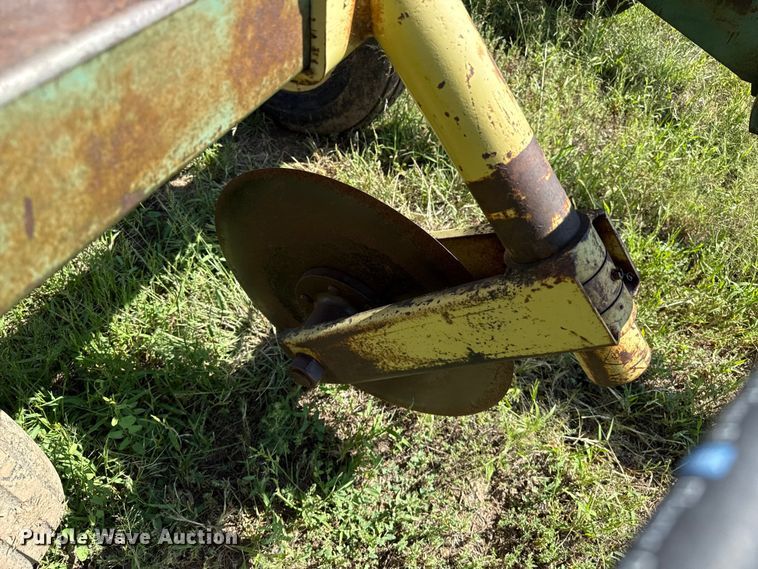image for item EP0637 1979 Noble sweep plow