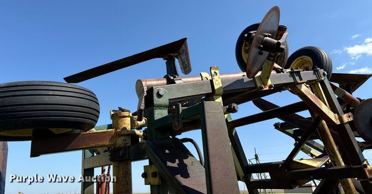 image for item EP0637 1979 Noble sweep plow