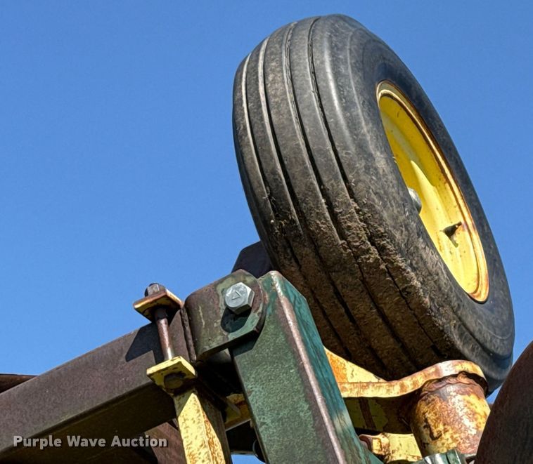 image for item EP0637 1979 Noble sweep plow