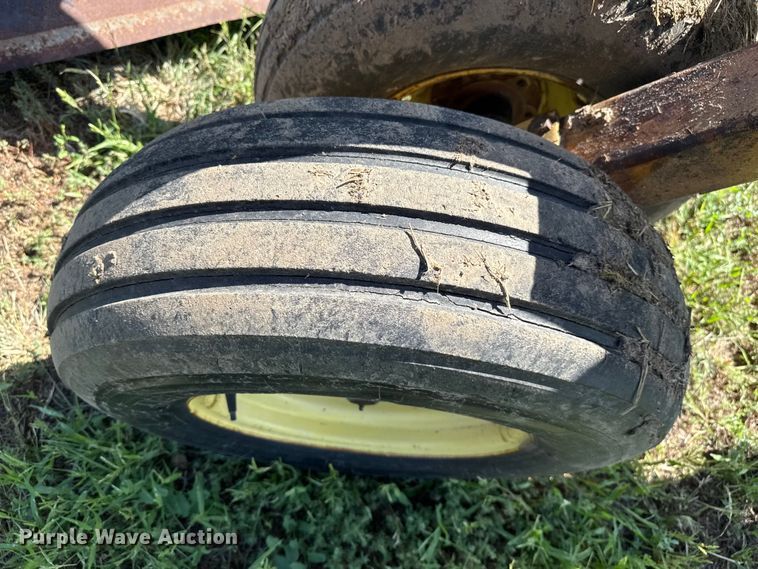 image for item EP0637 1979 Noble sweep plow