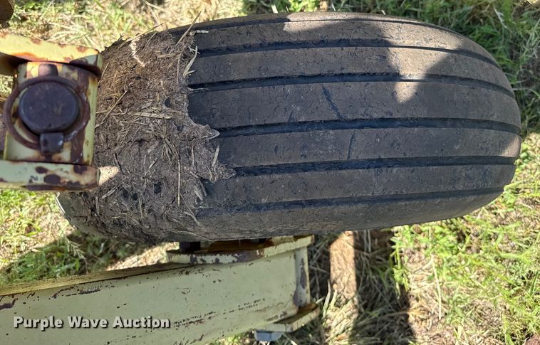 image for item EP0637 1979 Noble sweep plow